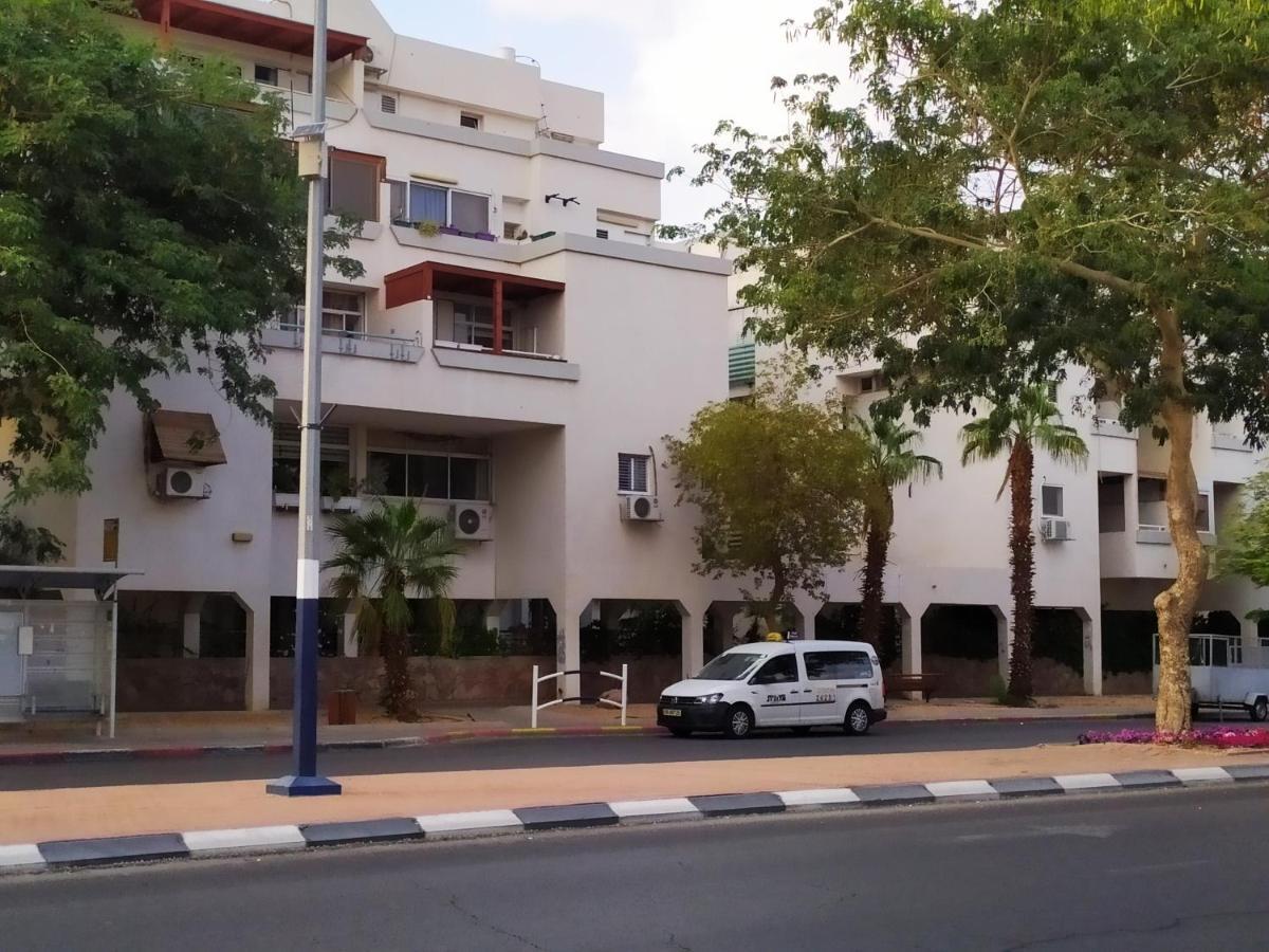 Nelly'S Housing Unit Apartment Eilat Exterior photo